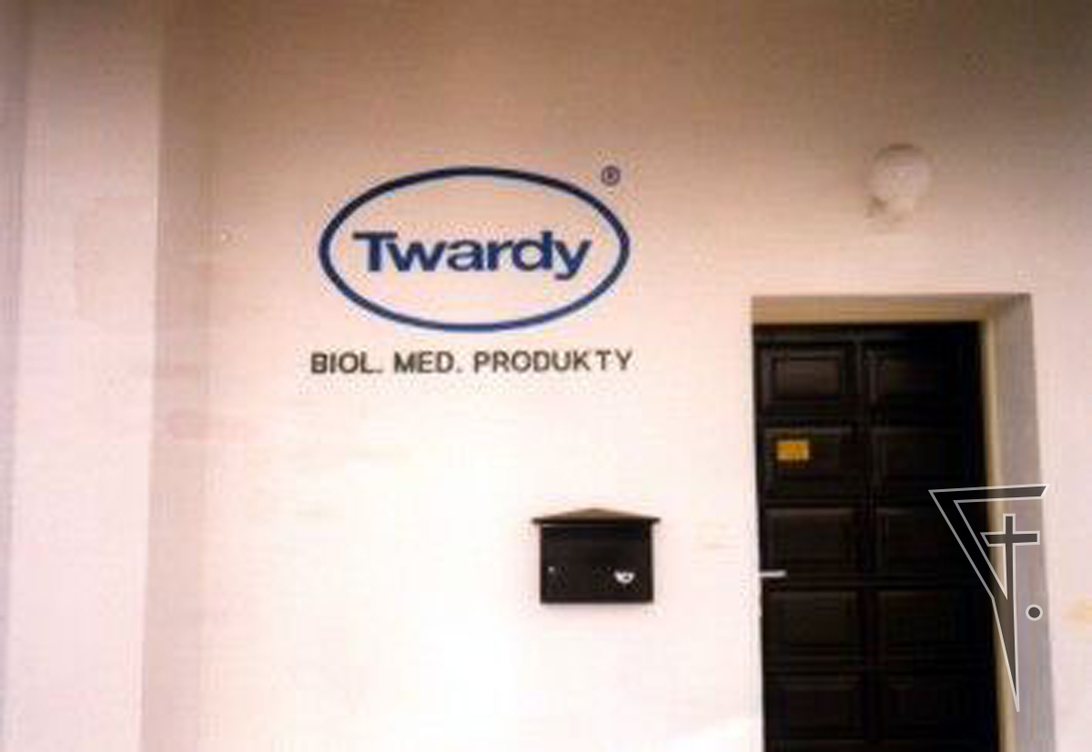 Ručně malovaný reklamní nápis Twardy.