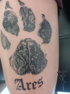 Vzpomínka na pejska, stehno.