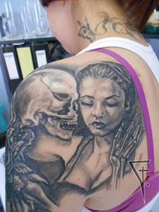 Záda, zvláštní láska...